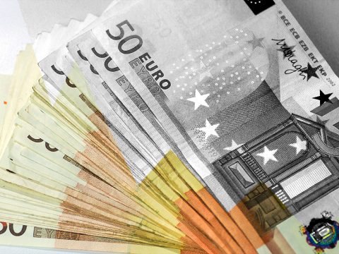 Geld schützen vor Entwertung in Deggendorf - Wieso Vorsorge erheblich zeitiger beginnen sollte